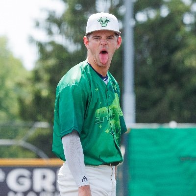 Mikey_Cow_Bell's profile picture. COW BELL🐄🔔 2025 Homerun Challenge Champion🥇🏆 Just a goofy guy who plays baseball😁