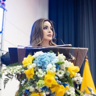 Cuencana apasionada por la Política y Filosofía.📖 “Libre para emprender, firme para no ceder en lo esencial” Los valores no se negocian. 🦁
