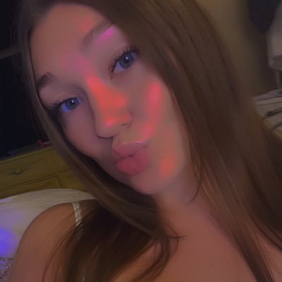 mapierce12's profile picture. 