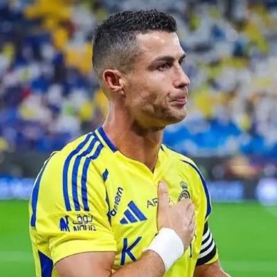 nan94m's profile picture. 🇸🇦 قد يكرم الدهر انسانا فيحرمه من يحرم الشيء احيانا فقد وهبا