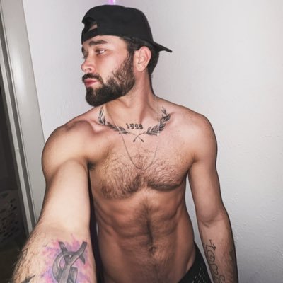 ItsHaydenLynn's profile picture. Content creator 🌶️ bout to leek myself, so you can’t. 18+. https://t.co/WpQjnE2NRG