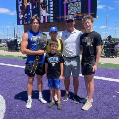 Loving Jesus & Loving People, Husband, Father of 3 Great Boys, Head Football Coach Brock Eagles