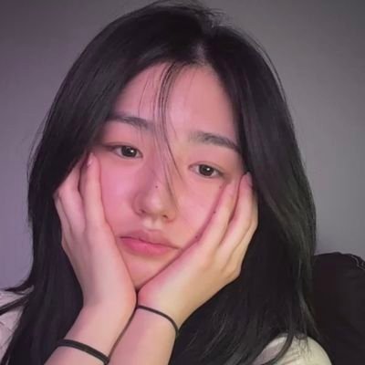 24 Korean age | I post Kpop contents (sometimes) | Multi Fandom| Fromis_9 will always be OT9| Sohyun's house-husband 🥰 | Karina wifey 💙