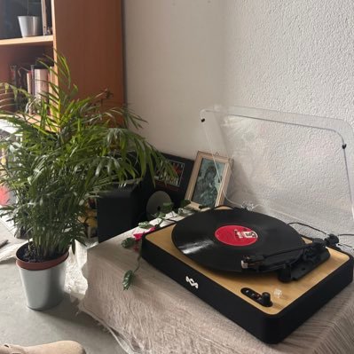 sin ser, ni oír, ni dar