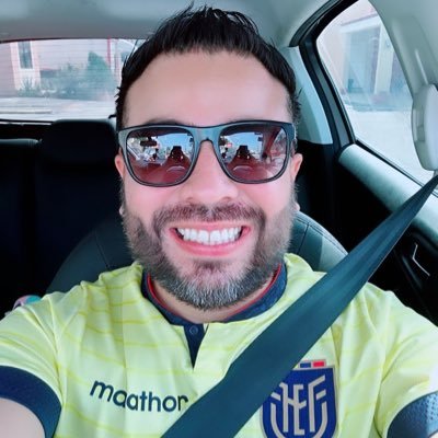 Ingeniero y magister en petróleos +300 pozos. Never give up!. Parrillero innato team locos por el asado. Hincha del tricampeón Emelec. Carpe diem.