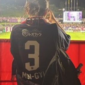 j6XdA7lcY9jPg77's profile picture. 雑多な公開垢。サッカーはまだまだ勉強中だけど全般大好き🙆‍♀️特にコンサ🔴⚫️とバルサ💙❤️推し(ファンになって2年くらいのひよっこ🐥です)。チーム拘らずいろんな試合みてます。無言フォロー失礼します🙇