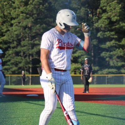 5’11 190 C/O 2026 IF/OF Drew central high school. Contact info Hunter.griffin13@icloud.com/870-723-3605