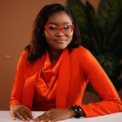 beautiful_Akudo's profile picture. Virtual Assistant | Customer Support Assistant | Community Manager| Product Manager (in-view) | Cook | #ICFCWJ 💃🤸