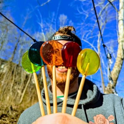 itscheffrey's profile picture. 34. Chef / Candy Maker / Guy on Youtube | 🇨🇦 | Cheffrey Plays Games |🍁🌲 Small Batch Candy Man 🍬🍭