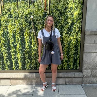 26 | T1D | pet mom ~ figuring it out one messy, meaningful day at a time✨