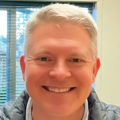 mrchrisries's profile picture. 