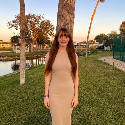 UGCWithMishi1's profile picture. 