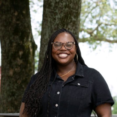 jeyonslay's profile picture. BLM •