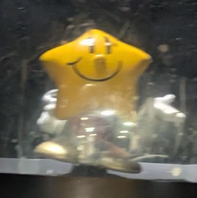 nchai_12's profile picture. お笑い　🗿　音楽