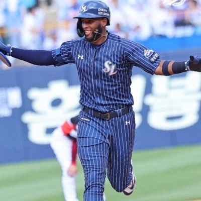 Professional Baseball player ⚾⚾ 🇩🇴🇩🇴Santiago, República Dominicana🇩🇴🇩🇴 IG: Lewin_dh19