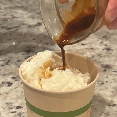 benny_shugga's profile picture. Building culture and experiences that elevate people & community.