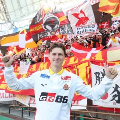 Nagoya Grampus #77 名古屋グランパス NO.77 キャスパー・ユンカー For all inquiries: cbc@eliteconsulting.dk