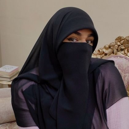 ارسم لأن رتابة الحياة لا تحتمل 🍃
بتكلم نفسها هنا
Physiotherapist
🇵🇸