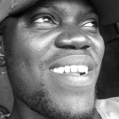 Am dark skinned,tall of 5.5f, i weigh 68, iam slender, jockimm225@gmail.com, I like volleyball, gospel songs.... go slow on me coz I am not a coffee drinker,,,
