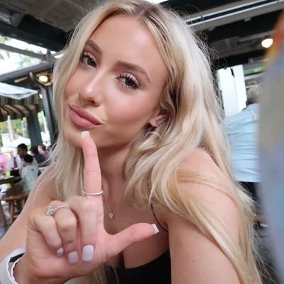 brattyavabackup's profile picture. I don’t chase money. 💯It chases me. You’re not here because you’re generous—🤞you’re here because you’re addicted.👌❤️
backup_page