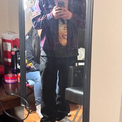 ihyzaid's profile picture. accept my sorrys