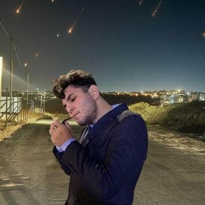 Qarışığam.
 Məni çağırırlar çətin xasiyyətli və soyuq insan . Orxanmikhail fan      https://t.co/wILNv94p7T @orxanmikayil13 

              13