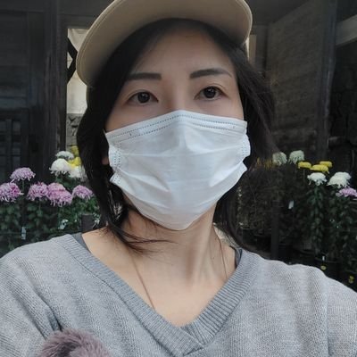 何でも頑張る自分をやめて✋誉めていく事
人生がどん底からメンタルが大事と気付き
心のありかたを知る🍀🍀ご縁のある方と仲良くお話ができると嬉しいです。
株の話できる方も希望です。
