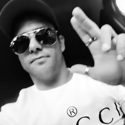 JulianKali60701's profile picture. unpredictable