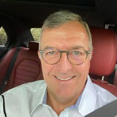 Senior consultant @ UNICEF
Christian, I love Jesus Christ, humble personality. Father of one.