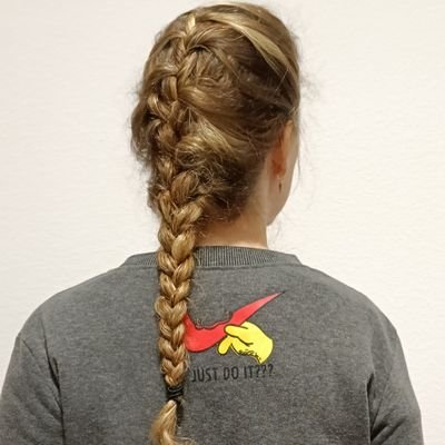 empiezoporuve's profile picture. Soy Alicia en tu país