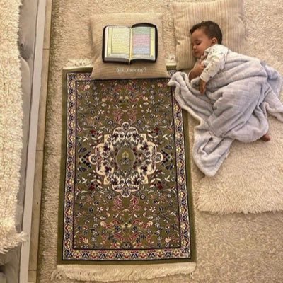 || لا اله الا الله || اطمح لبناء جيل متزنٍ واعٍ يعتز بدينه، ويفخر بتاريخه، ويحمل هم أمته💗