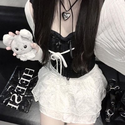 u7ru (@7r_nana) / X
