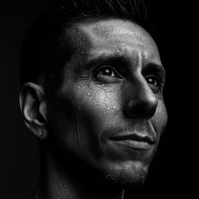 AlexHuzyel's profile picture. 