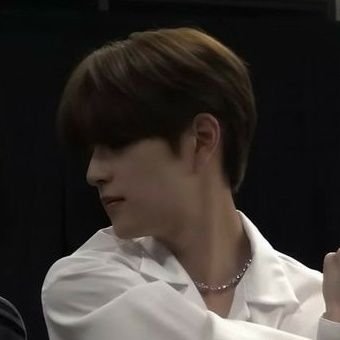 WhyIDontSmile8's profile picture. stay ot8 | 𝓫𝓪𝓫𝔂 𝓵𝓸𝓿𝓮 𝓶𝓮 𝓸𝓻 𝓵𝓮𝓪𝓿𝓮 𝓶𝓮 𝓽𝓸𝓷𝓲𝓰𝓱𝓽