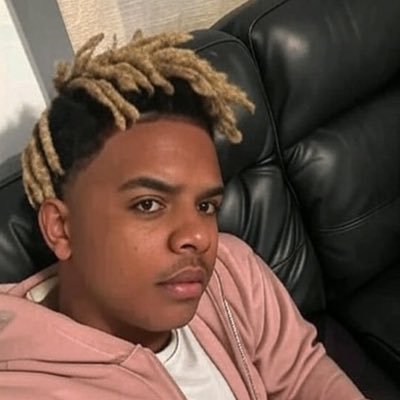 oyonismo's profile picture. 🇵🇲 Athleticzale en territorio giputxi