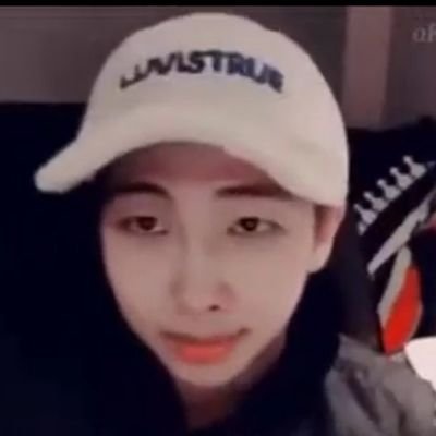 Namjoon's right dimple⁷ ⟭⟬💜