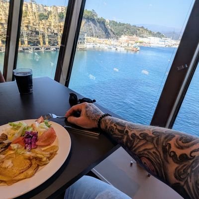 AmishVonMiller's profile picture. Milei o comunismo.
Antisocial.