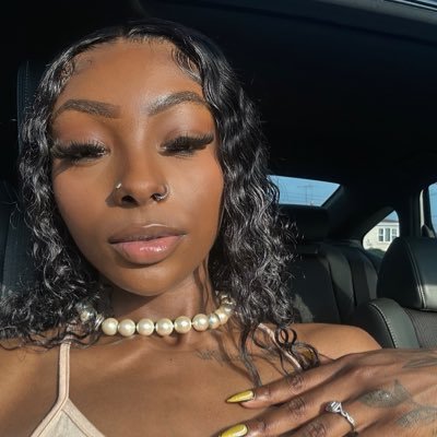 sevvysereneee's profile picture. A DOLL 🦂