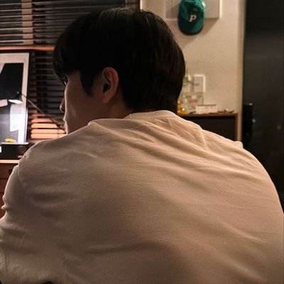 nutownc's profile picture. 