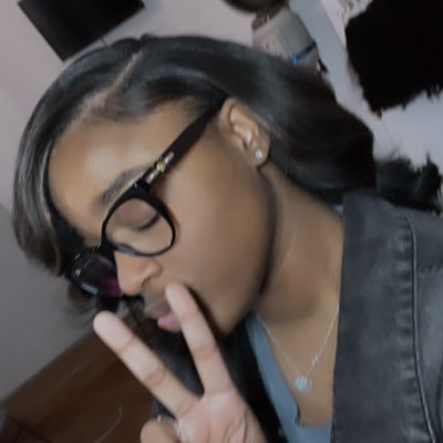 be yourself🦋. Content Creator📸 Creating Greatness, Moving Gracefully 777 live your life to the fullest💎.