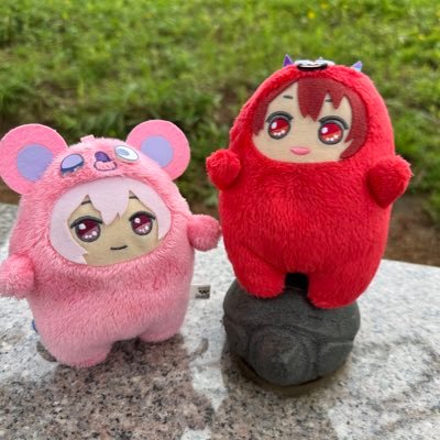 sora43968554's profile picture. グッズお取引用垢です。30↑社会人。煙草×。ペットなし。関東在住。郵送のみ。ゆうちょ対応。主にアイナナ、ラブライブのグッズを集めてます。詳しくはツイフィをご確認下さい。