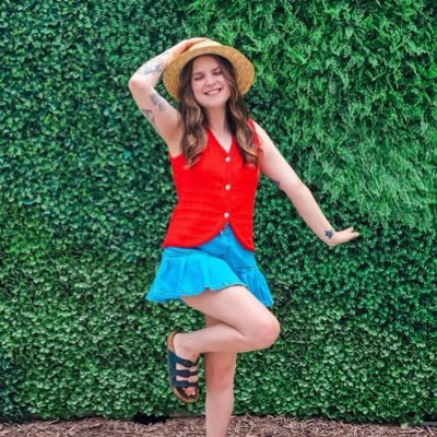 the girl who cries about one piece on tiktok | she/her