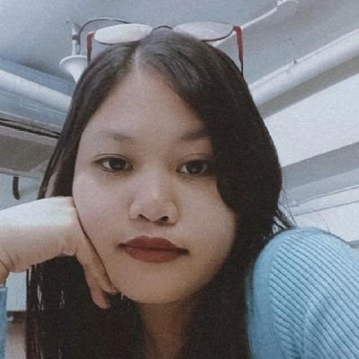 liryc_27's profile picture. 