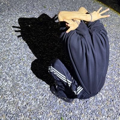 shinningstones's profile picture. https://t.co/7Hi04AKs3Q https://t.co/lymZAjfNVY