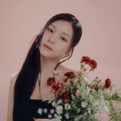 xyzzzxxxa's profile picture. #GFRIEND #VIVIZ | NaV Buddy