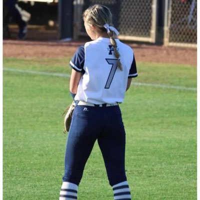 HaleeAdams2027's profile picture. HRHS 2027🎓| Knockouts Martinez🥎| Slapper | OF