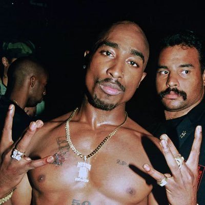 inglorioussB's profile picture. La France est un paradis peuplé de gens qui se croient en enfer. #FrancePatriote