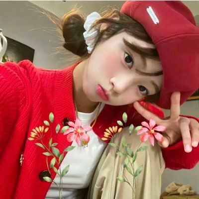 lzed8linbgq5u's profile picture. 兼职工作的文员一枚，98年的，需求有一定经济能力的哥哥，会的比较多，喜欢的哥哥联系我  电报频道分享露出私照 https://t.co/5DulISin7p 没有电报的看我推特大号加扣扣 推特大号@shenjin17026 关注我推特的哥哥截图可以看福利照