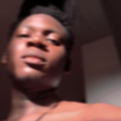 Black Fine Boy||Student||Tech Enthusiast||Cyber Security Beginner (make una help me abeg🙏🏽)||writer on some days😭..
@chelseaFc