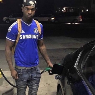 aarxnkz_'s profile picture. A Kid Who Bleeds Blue!